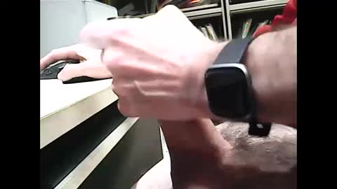 Snapshot of 01quebecboy69 chatting on January 28, 9:29 pm 01quebecboy69 online show from January 28, 9:29 pm