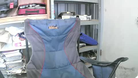 04oldskool online show from December 4, 1:25 am