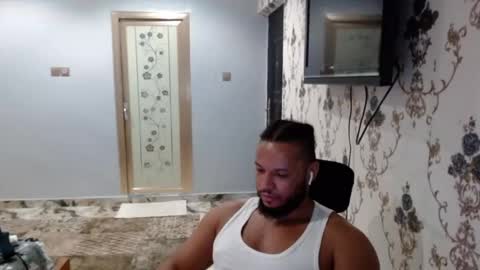 Snapshot of 0_kingsley chatting on January 23, 10:22 pm Kingsley online show from January 23, 10:22 pm