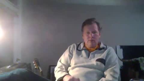 Snapshot of 1029mn chatting on January 19, 2:36 am Takin Profits online show from January 19, 2:36 am