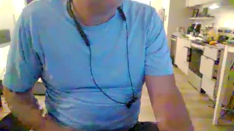 Snapshot of 1029mn chatting on October 2, 5:22 am Takin Profits online show from October 2, 5:22 am