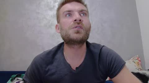 10in_deluxe online show from December 20, 7:54 pm