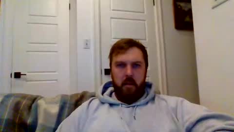 Snapshot of 123holt123 chatting on December 18, 4:31 am 123holt123 online show from December 18, 4:31 am