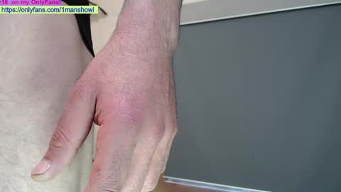 Snapshot of 1manshow11 chatting on October 27, 7:16 pm 1manshow11 online show from October 27, 7:16 pm