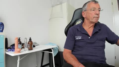 Henk online show from September 9, 12:26 pm