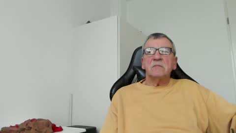 Henk online show from January 22, 3:51 pm