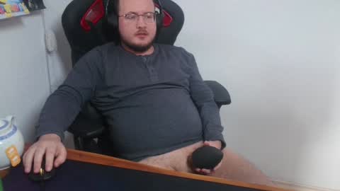 ask me in pm online show from December 18, 12:18 pm