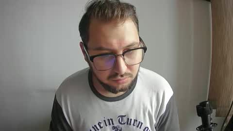 21jus online show from November 28, 11:23 am