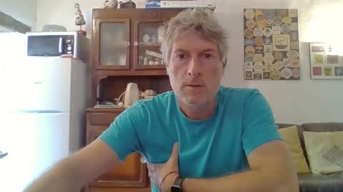 Snapshot of 22esserre chatting on September 17, 12:06 pm 22esserre online show from September 17, 12:06 pm