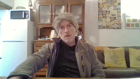 Snapshot of 22esserre chatting on January 15, 3:29 pm 22esserre online show from January 15, 3:29 pm