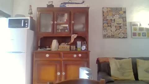 Snapshot of 22esserre chatting on January 13, 12:13 pm 22esserre online show from January 13, 12:13 pm