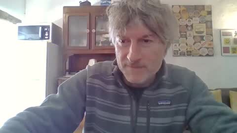 Snapshot of 22esserre chatting on December 27, 10:01 am 22esserre online show from December 27, 10:01 am