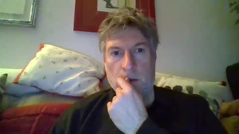 Snapshot of 22esserre chatting on March 9, 9:03 pm 22esserre online show from March 9, 9:03 pm