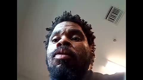 Str8 Edge online show from November 10, 5:51 pm