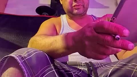 420dick420707 online show from July 3, 11:49 am