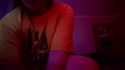 Daddythickdick420 online show from May 2, 3:53 am