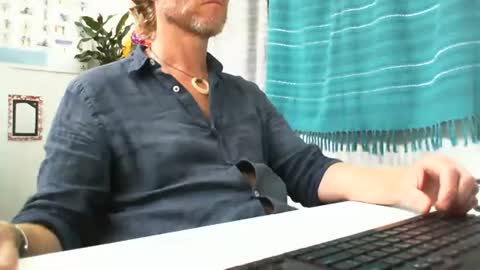 555tony555 online show from March 4, 2:06 am