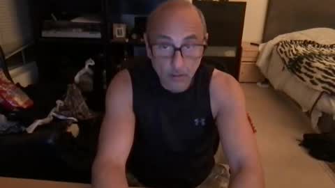 daddy vegas  for single women and couples here online show from February 23, 8:38 am