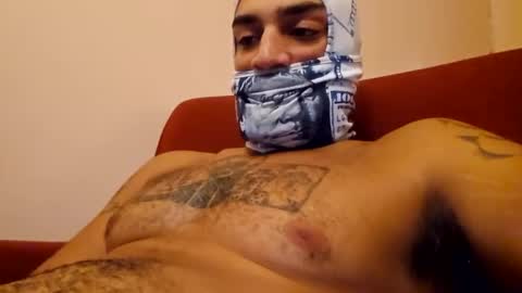 6969bussinnutz6969 online show from September 12, 1:49 am