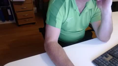 69pifpaf online show from December 13, 8:59 pm