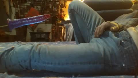 Snapshot of 69sextoyboy69 chatting on December 27, 7:08 am 69sextoyboy69 online show from December 27, 7:08 am