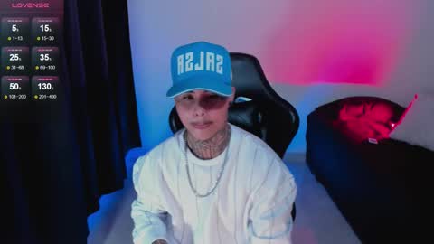 Snapshot of 777_stefantransmen chatting on October 6, 3:22 am Stefan online show from October 6, 3:22 am