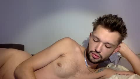 Snapshot of 777kriss chatting on October 7, 11:03 am Kriss online show from October 7, 11:03 am