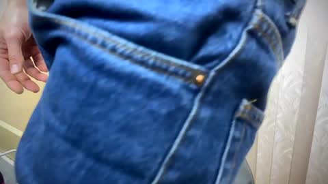 Snapshot of 7znkbob chatting on February 5, 5:52 am bob big head online show from February 5, 5:52 am