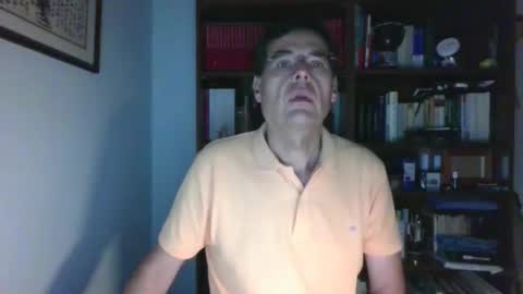 8age online show from September 15, 10:55 pm