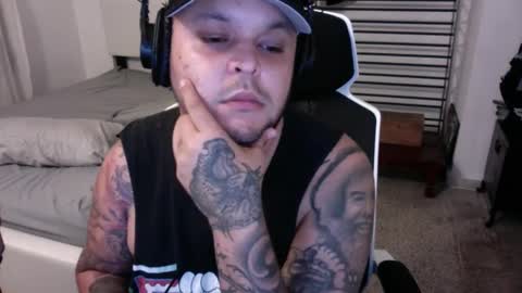 Snapshot of 8cha chatting on February 15, 5:30 am 8cha online show from February 15, 5:30 am