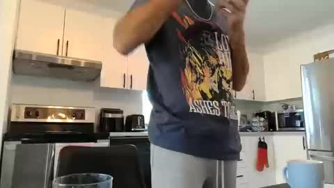 Snapshot of 8james5 chatting on October 10, 1:38 pm 8james5 online show from October 10, 1:38 pm