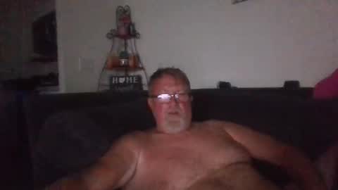 9gecko696969 online show from April 12, 10:17 am