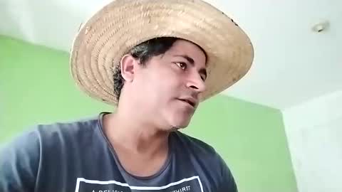 9vinhocamshow online show from January 18, 11:43 am