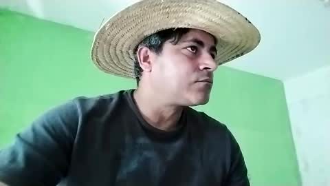 9vinhocamshow online show from January 3, 12:08 pm