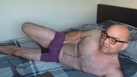 Snapshot of ____zeus____ chatting on September 14, 6:04 am God Zeus online show from September 14, 6:04 am