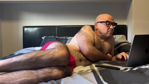 Snapshot of ____zeus____ chatting on December 30, 8:32 am God Zeus online show from December 30, 8:32 am