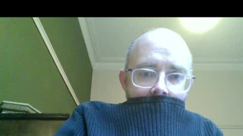 __aussie___ online show from June 15, 2:03 am