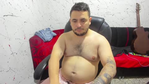 Snapshot of _ace_ventura chatting on January 6, 3:51 pm     ----       online show from January 6, 3:51 pm