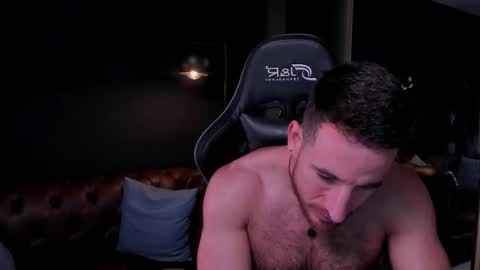 _adamcoper_ online show from November 12, 3:07 pm