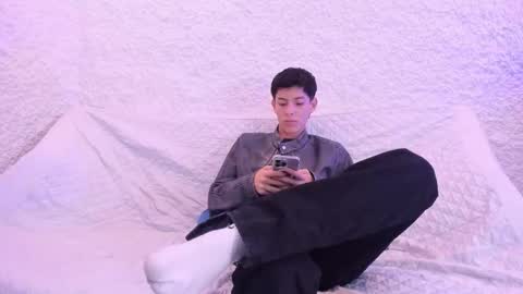 Alexander online show from December 2, 12:30 pm