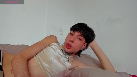 _alexblunt_ online show from December 27, 5:16 pm