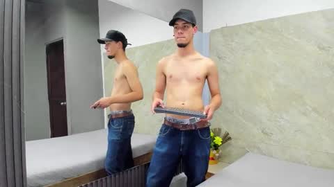 Snapshot of _axel_09 chatting on October 22, 4:16 am _axel_09 online show from October 22, 4:16 am