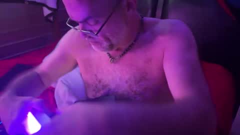 Chupa Bear online show from February 17, 7:58 am