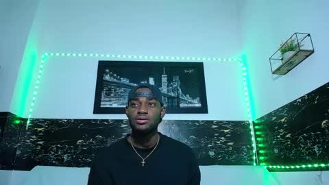 Snapshot of _black_stallion chatting on September 23, 3:17 am Andrew online show from September 23, 3:17 am