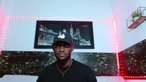 Snapshot of _black_stallion chatting on September 25, 3:49 am Andrew online show from September 25, 3:49 am