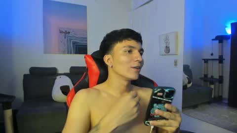 B L A K E online show from January 21, 4:55 am