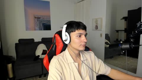 B L A K E online show from December 7, 6:43 am