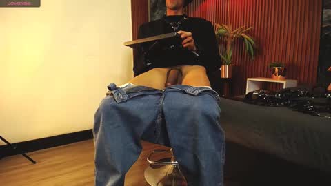 Snapshot of _bunny_boy_ chatting on February 13, 4:00 am _bunny_boy_ online show from February 13, 4:00 am