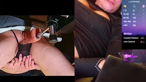 Love to feel  my ass stuffed until exploding cum... online show from December 13, 8:04 pm