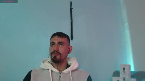 delacruz online show from February 11, 5:16 am